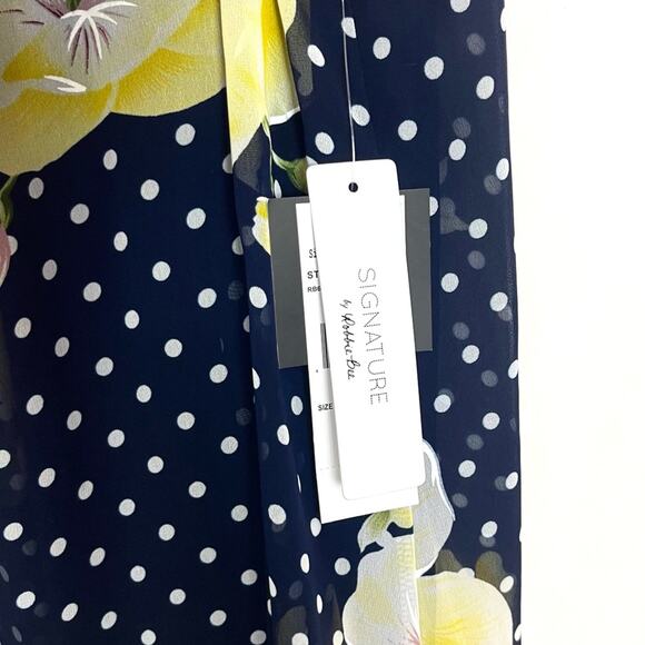 Signature by Robbie Bee Mock-Neck Chiffon A-Line Dress - Picture 4 of 8